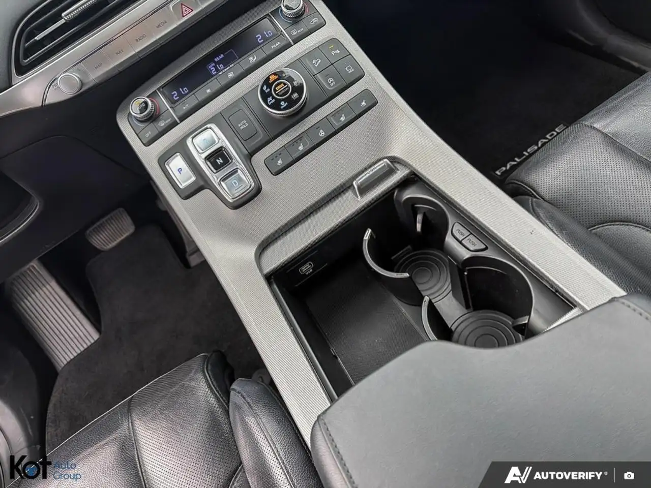 Hyundai PALISADE снимка Hyundai PALISADE