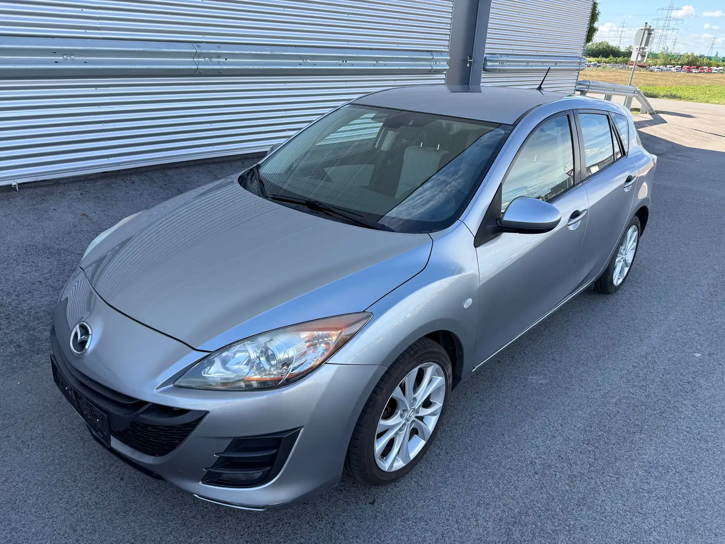 Mazda 3 Sport 1,6i TX PLUS ID:130 Grau - 1