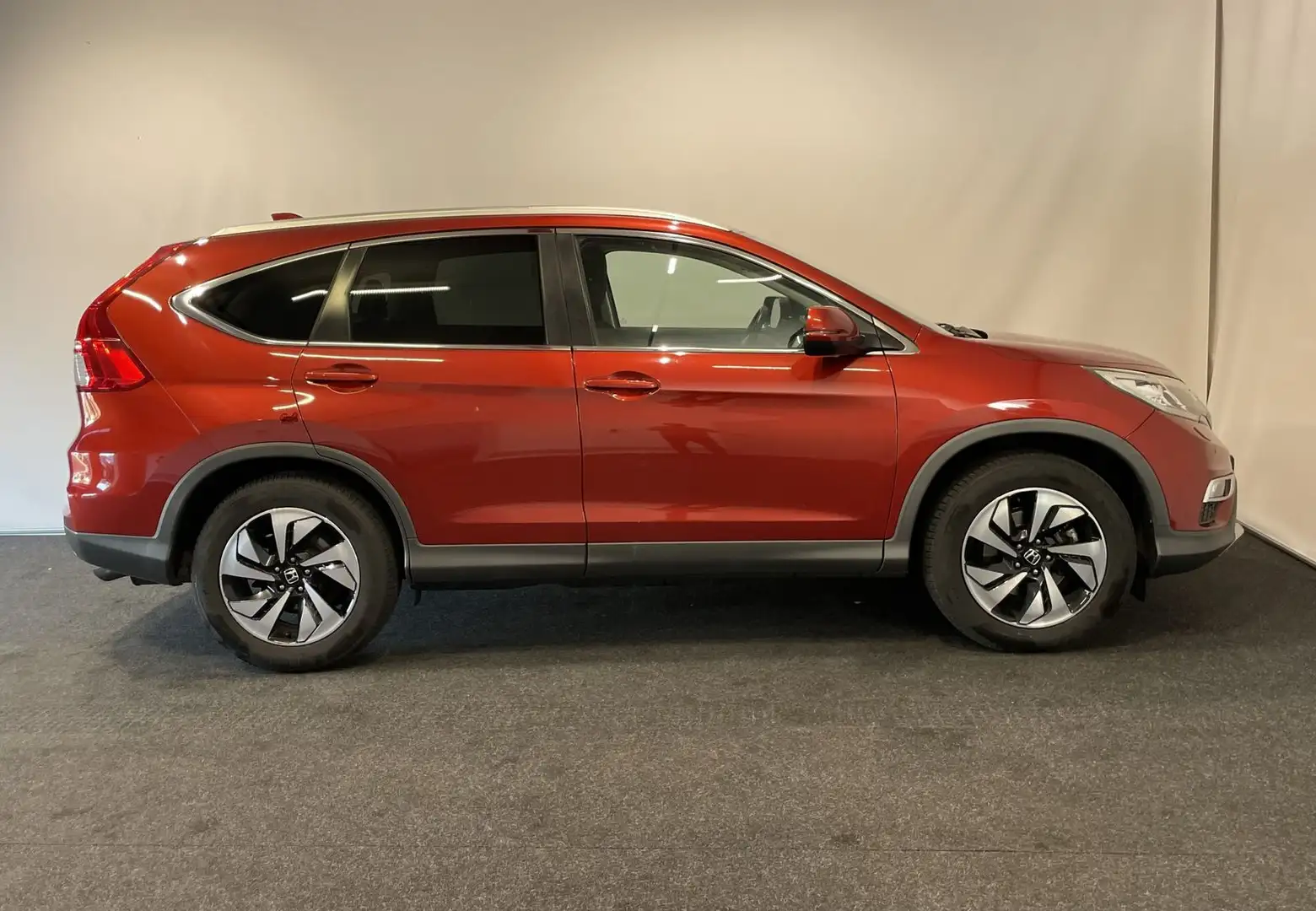 Honda CR-V Lifestyle 4WD AHK SHZ Kamera Navi PDC Xenon Červená - 2