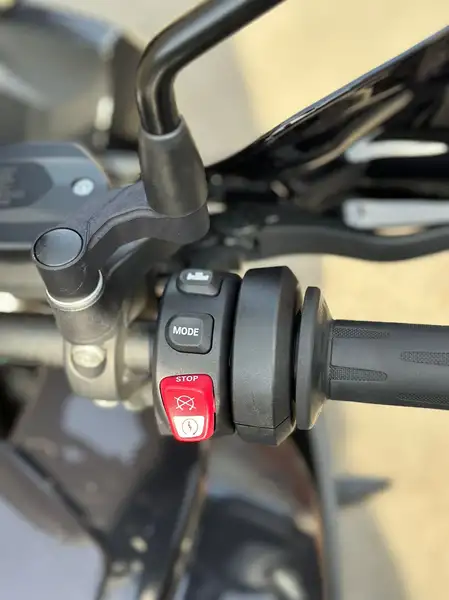 BMW S 1000 XR - foto 2