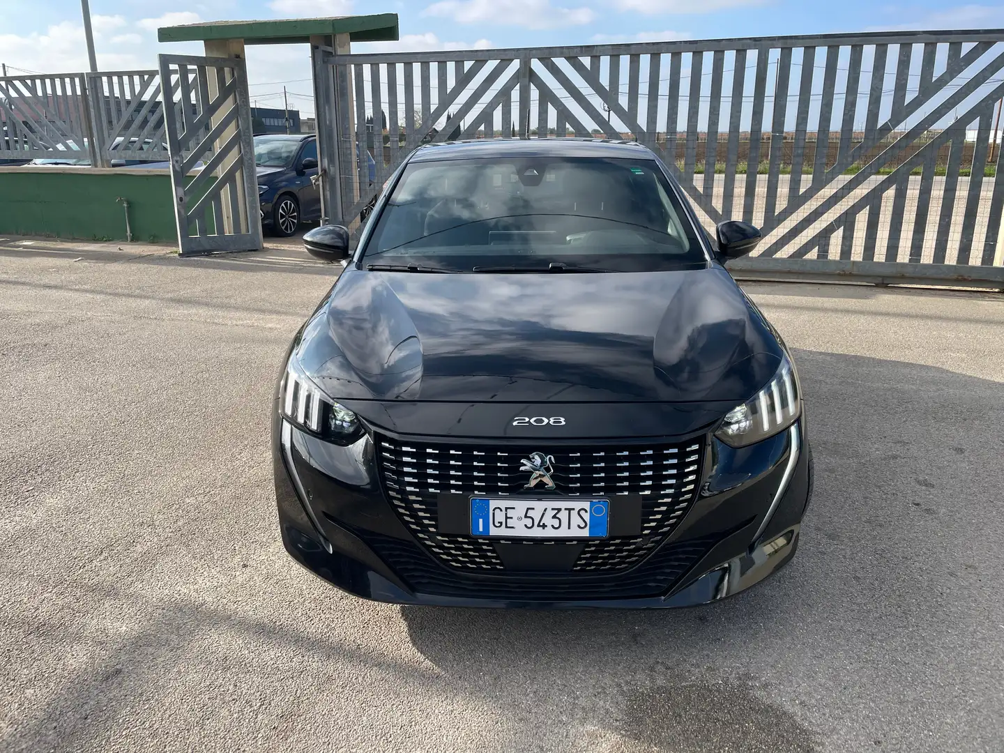 Peugeot e-208 208 e-208 GT Line 100kW-Navigatore-Retrocamera Noir - 2