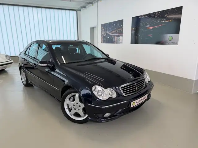 Mercedes-Benz C 32 AMG *XENON*PDC*LEDER*SCHIEBEDACH*1HAND