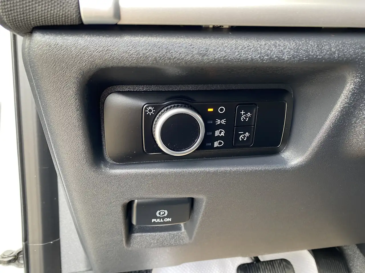 Ford Expedition снимка Ford Expedition