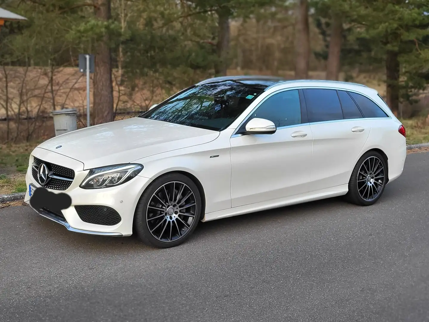 Mercedes-Benz C 400 C+400+4Matic+T+7G-TRONIC+AMG+Line Weiß - 2