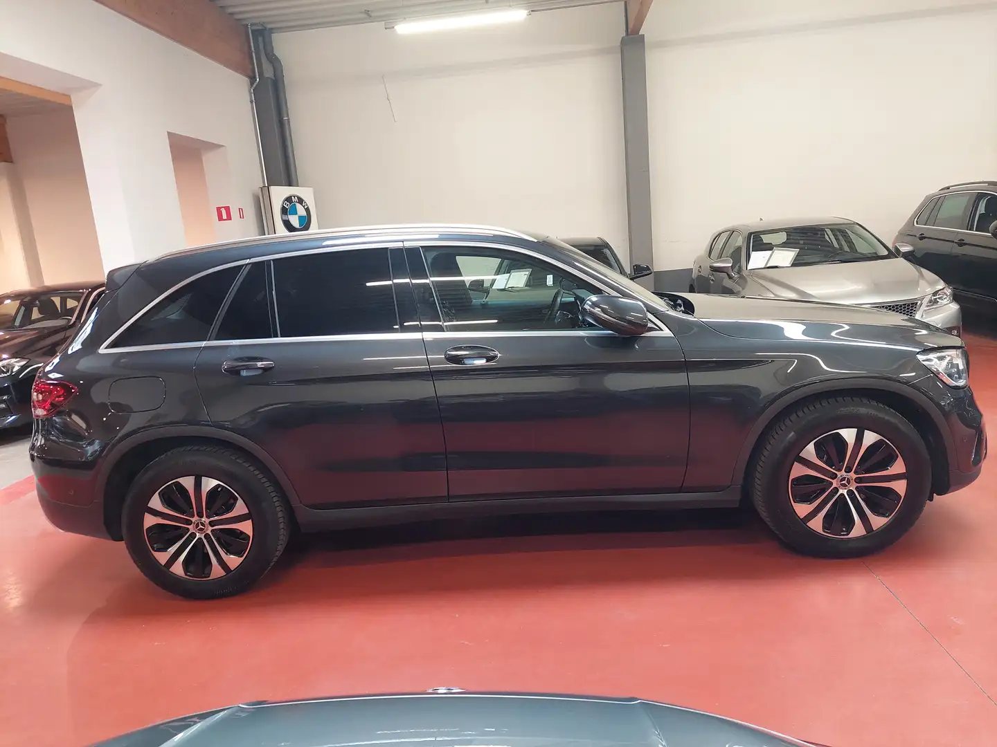 Mercedes-Benz GLC 200 d + E6d + PANO + LED + CAM + € 28.000 export - 2