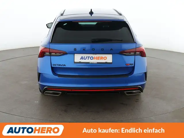 Skoda Octavia view 5