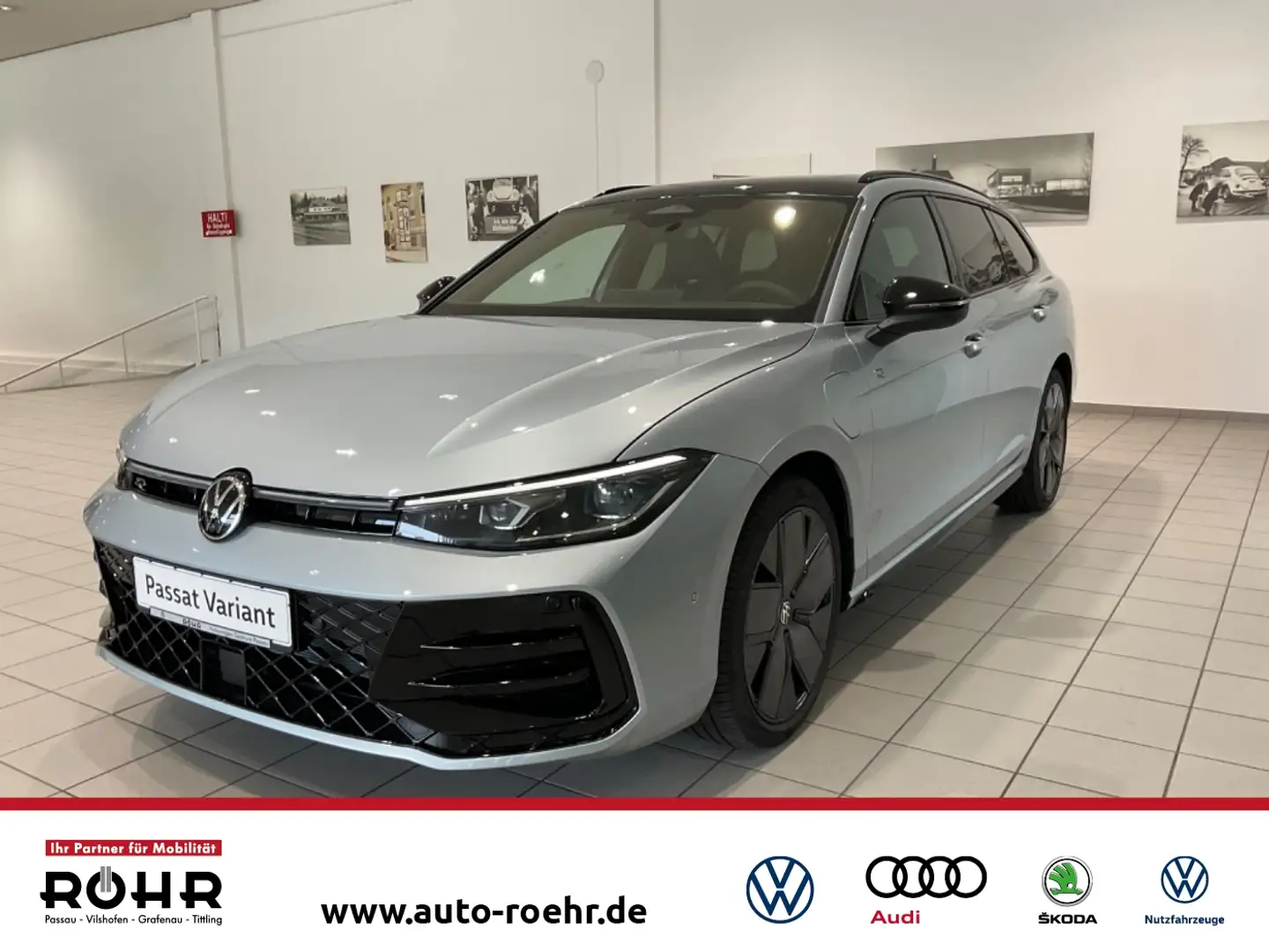 Volkswagen Passat Variant R-Line (AHK.IQ.DRIVE.Pano.Navi.AreaView)1.5 eHybri Nero - 1