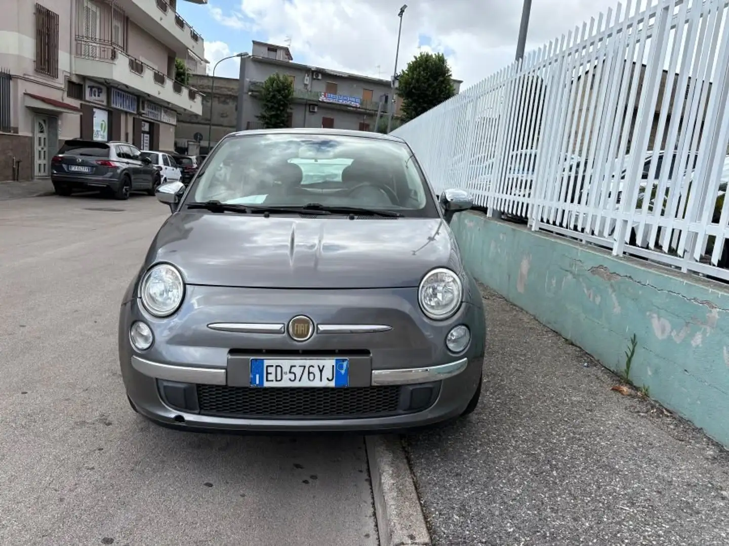 Fiat 500 FIAT 500 1.2 GPL LOUNGE CERTIFICATA PERFETTA Grijs - 2