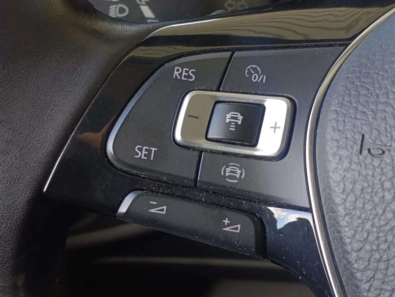 Volkswagen Touran 2.0 TDi SCR Highline * Garantie * GPS * Capteurs * Front assist *, миниатюра 16
