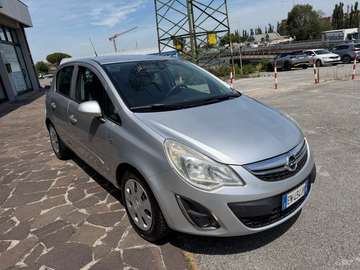 Corsa IV 2010 5p 1.2 Edition (elective) Gpl-tech 85cv