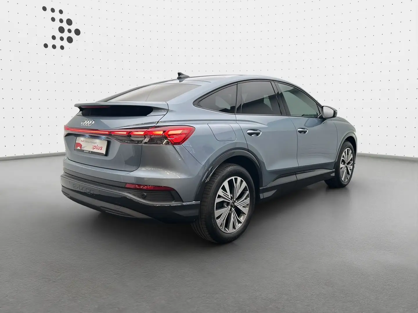 Audi Q4 e-tron 35*Navi*Matrix*Alu*AHK*HUD*P Blau - 2