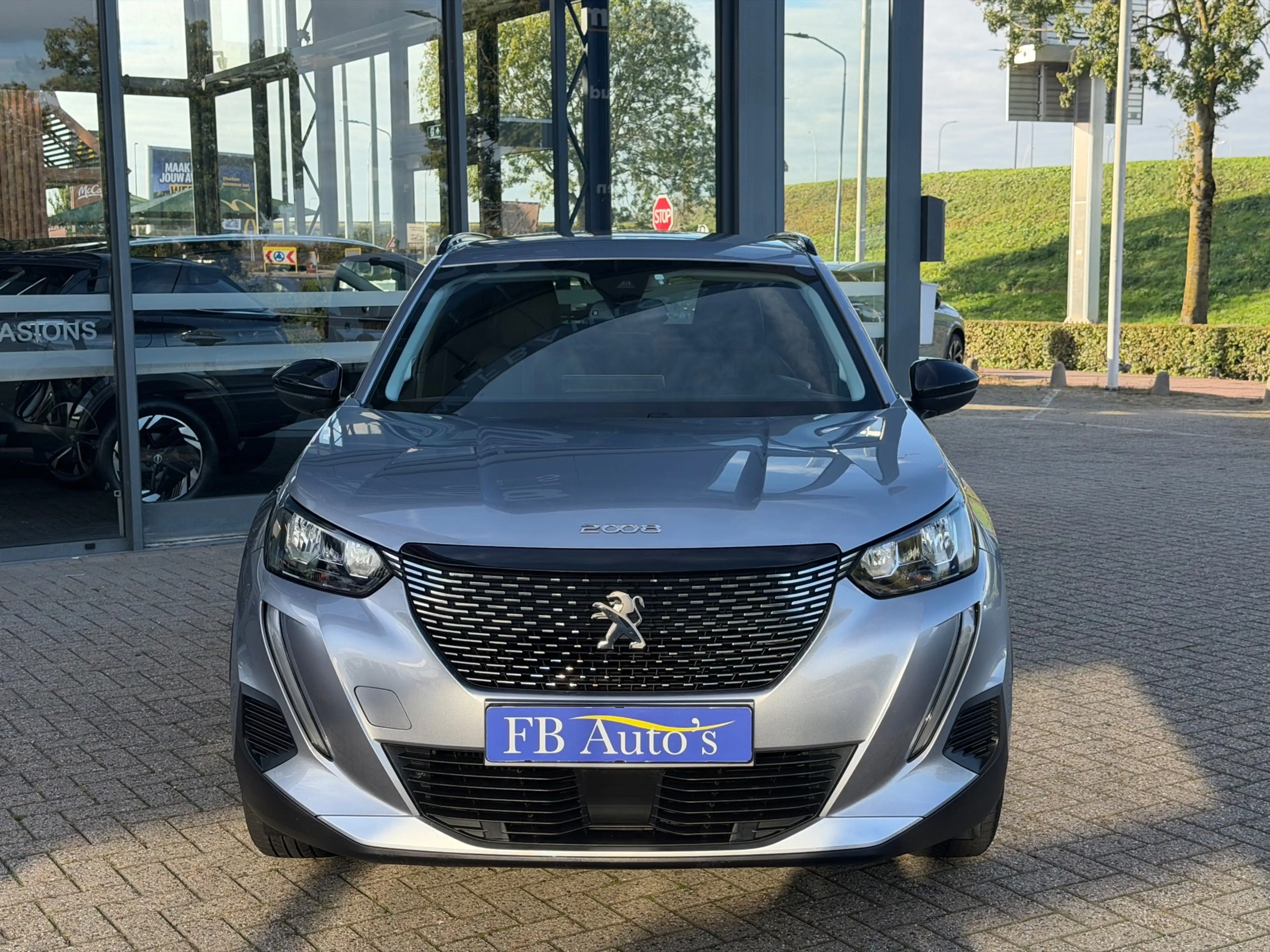 Peugeot 2008 1.2 PureTech Allure Pack Airco Lmv Cruise Navi Cam — photo 2