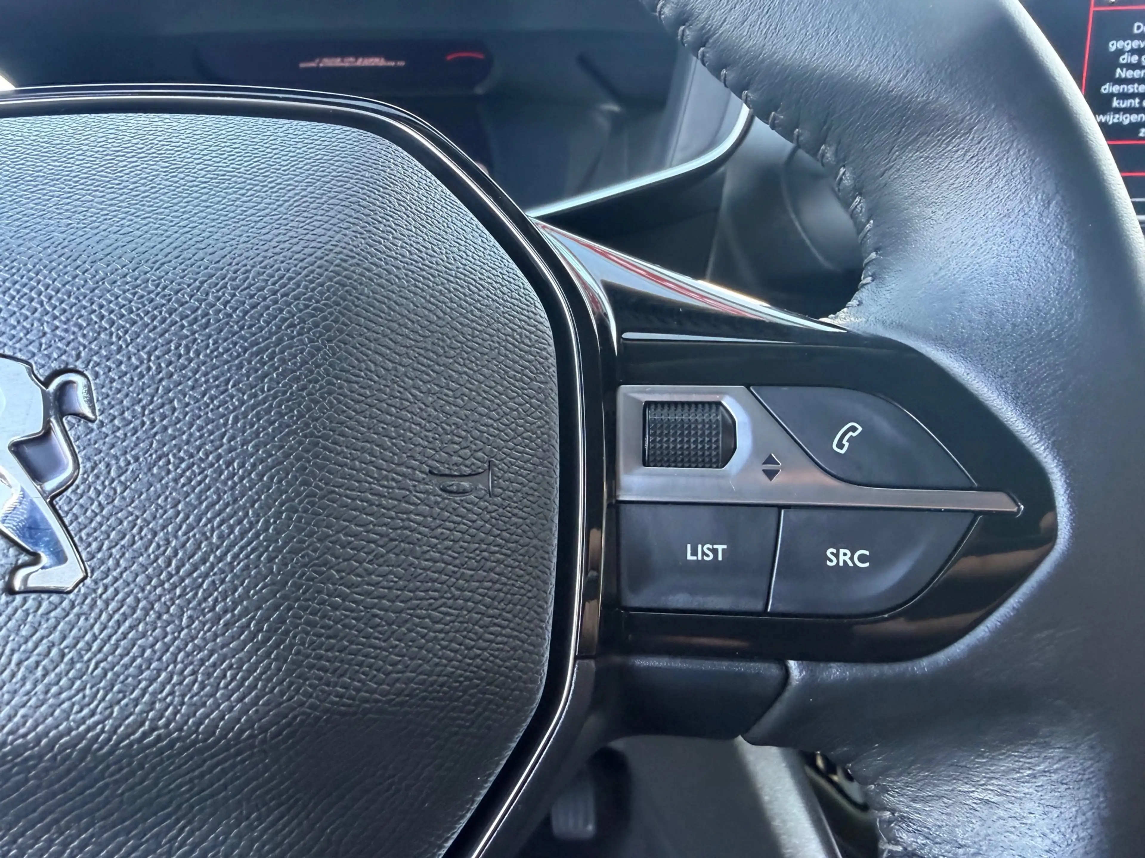 Peugeot 2008 1.2 PureTech Allure Pack Airco Lmv Cruise Navi Cam — photo 7