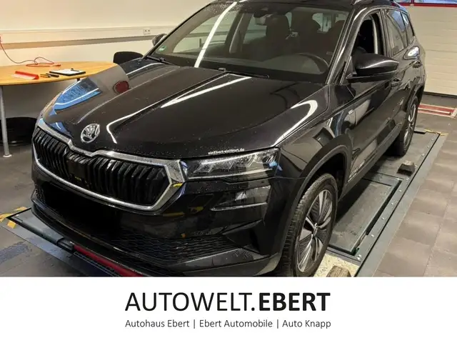 Skoda Karoq Tour 2,0 TDI 4x4 DSG/LED/ACC/AHK/KAMERA/