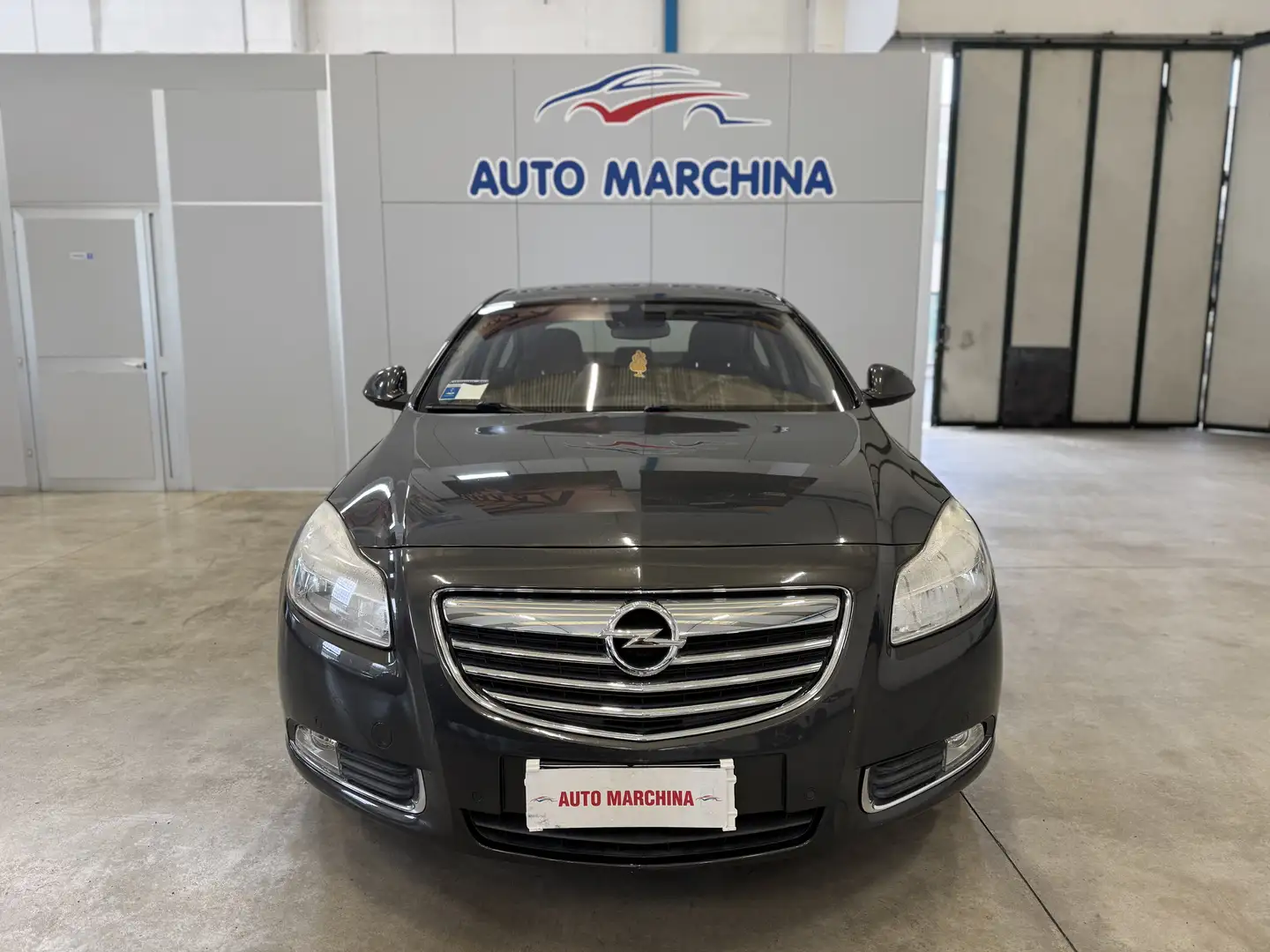 Opel Insignia 2.0 cdti CAMBIO AUTOMATICO UNICO PROPRIETARIO Grigio - 2