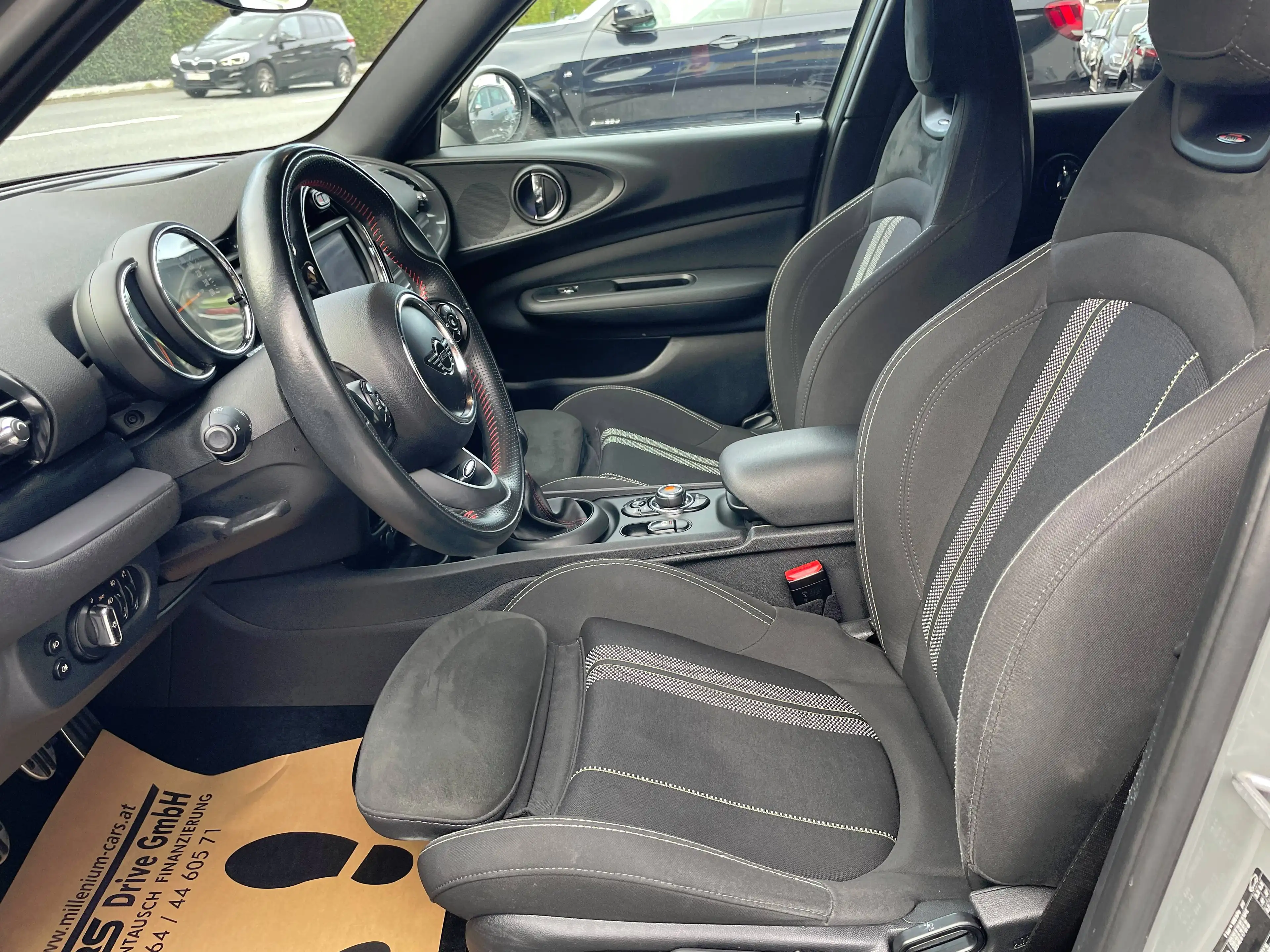 MINI Cooper D Clubman Cooper D — photo 15