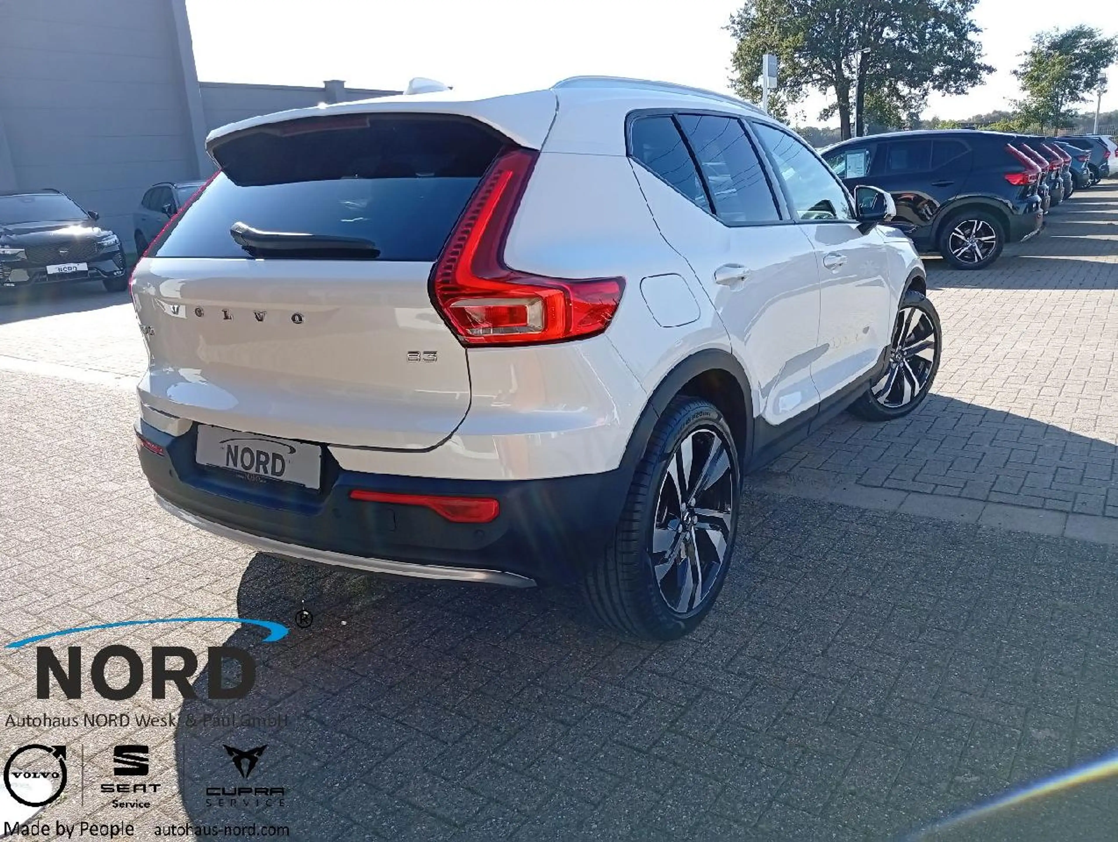Volvo XC40 B3 Core 2WD/AHK/20Zoll/Blis/ACC — photo 5