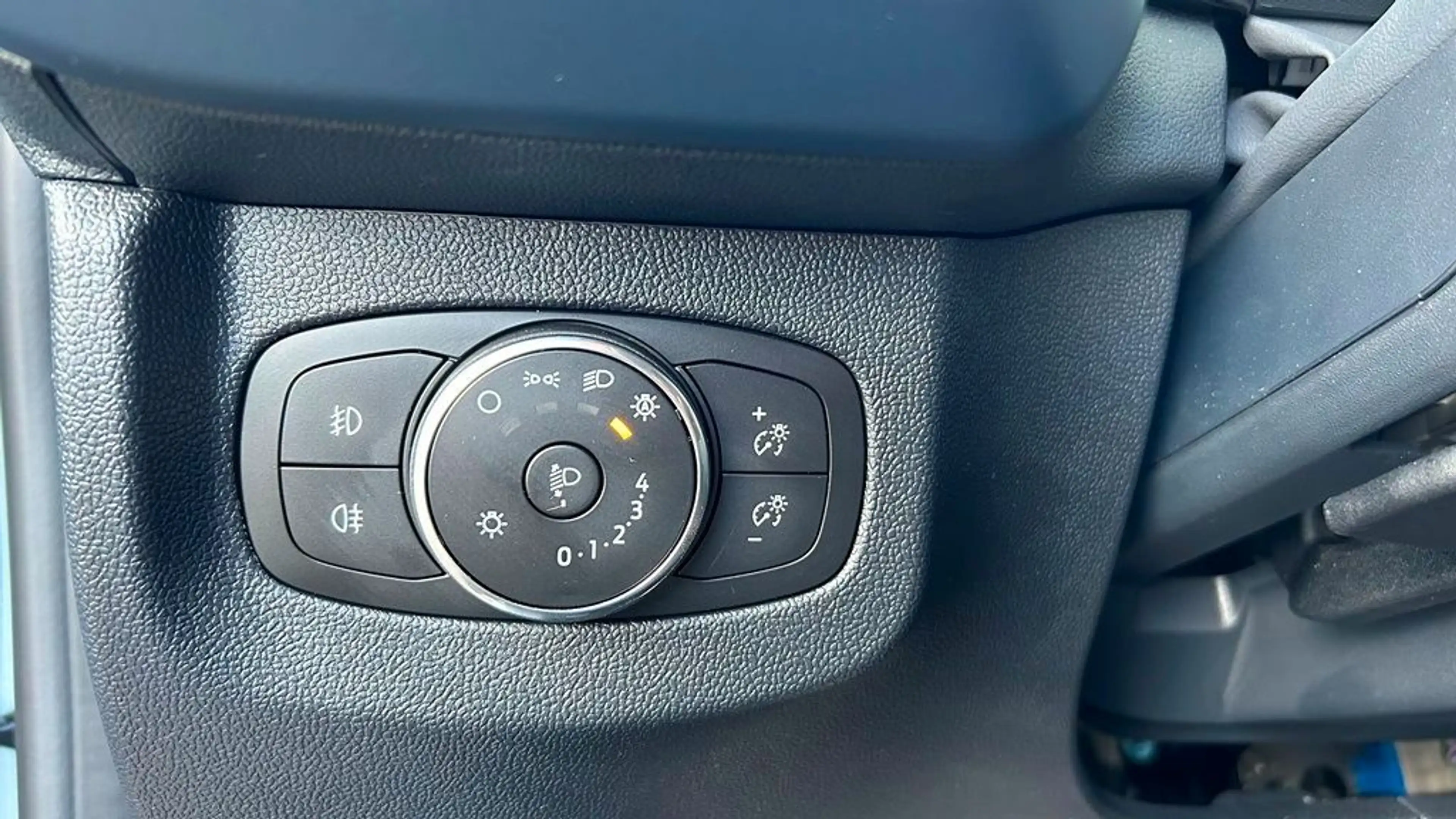 Ford Tourneo Courier 1.0 EB Active Navi*ACC*Kamera — photo 14