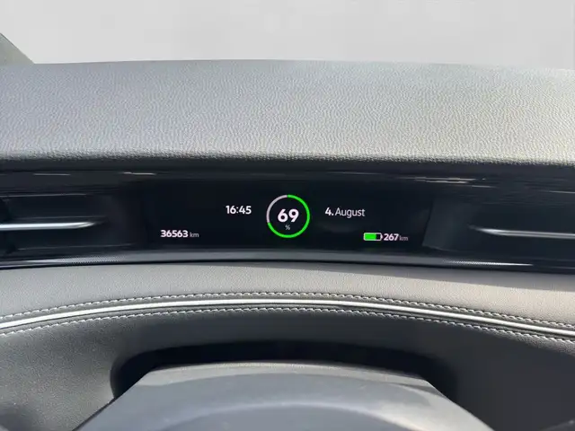 Volkswagen ID.7 view 10