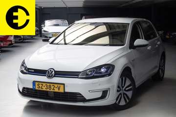 e-Golf |95.4% SOH | Stoelverwarming | Parkeersenso