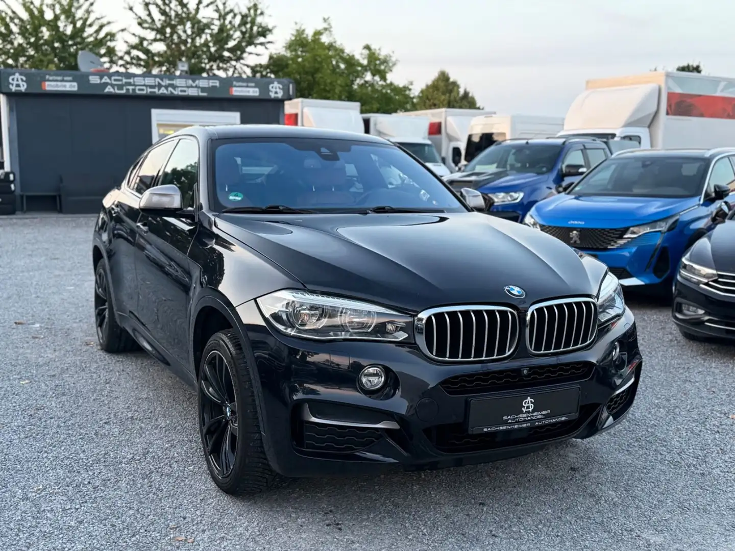 BMW X6 Baureihe X6 M50 d Schwarz - 1