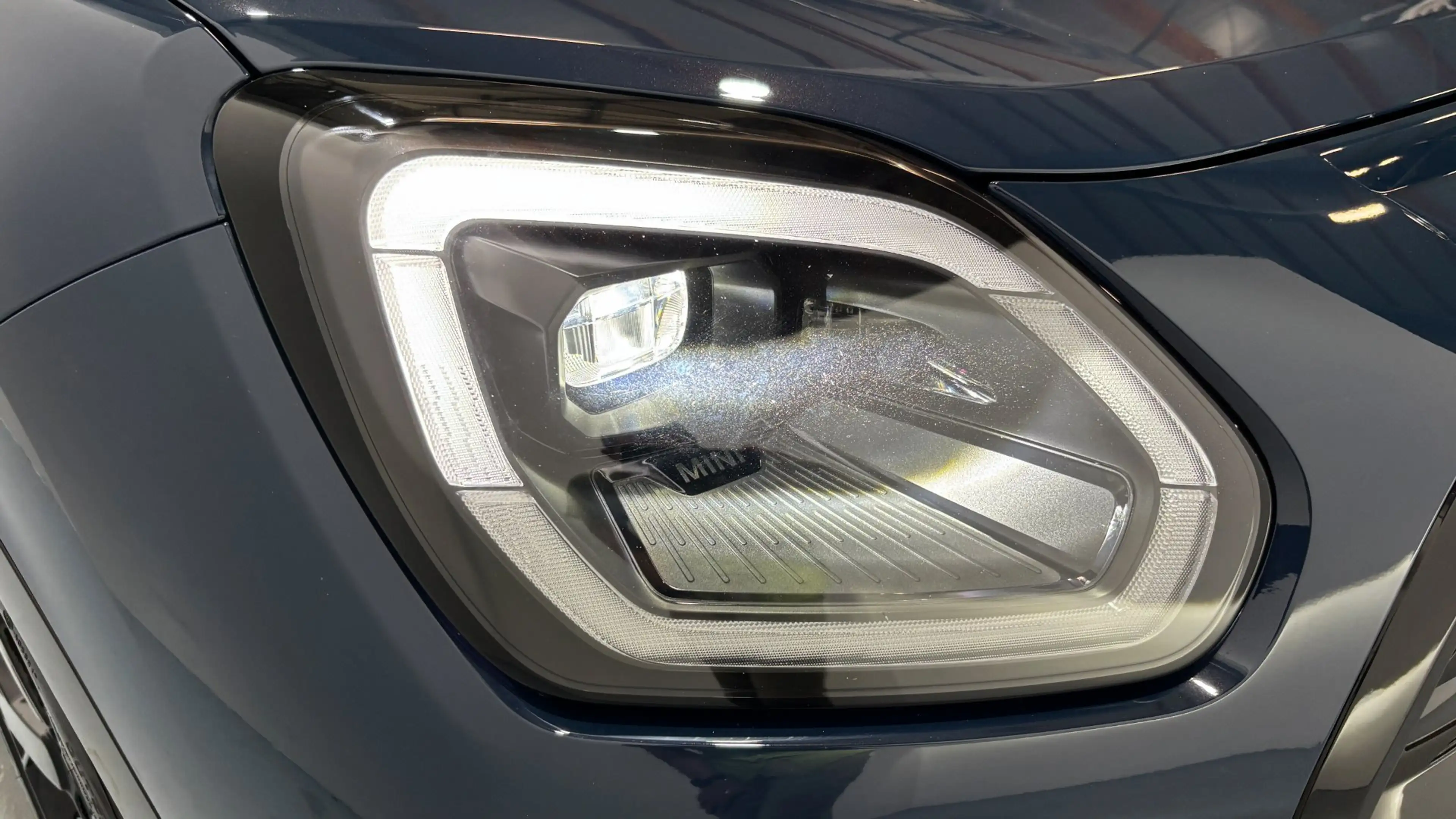 MINI Countryman D — photo 5