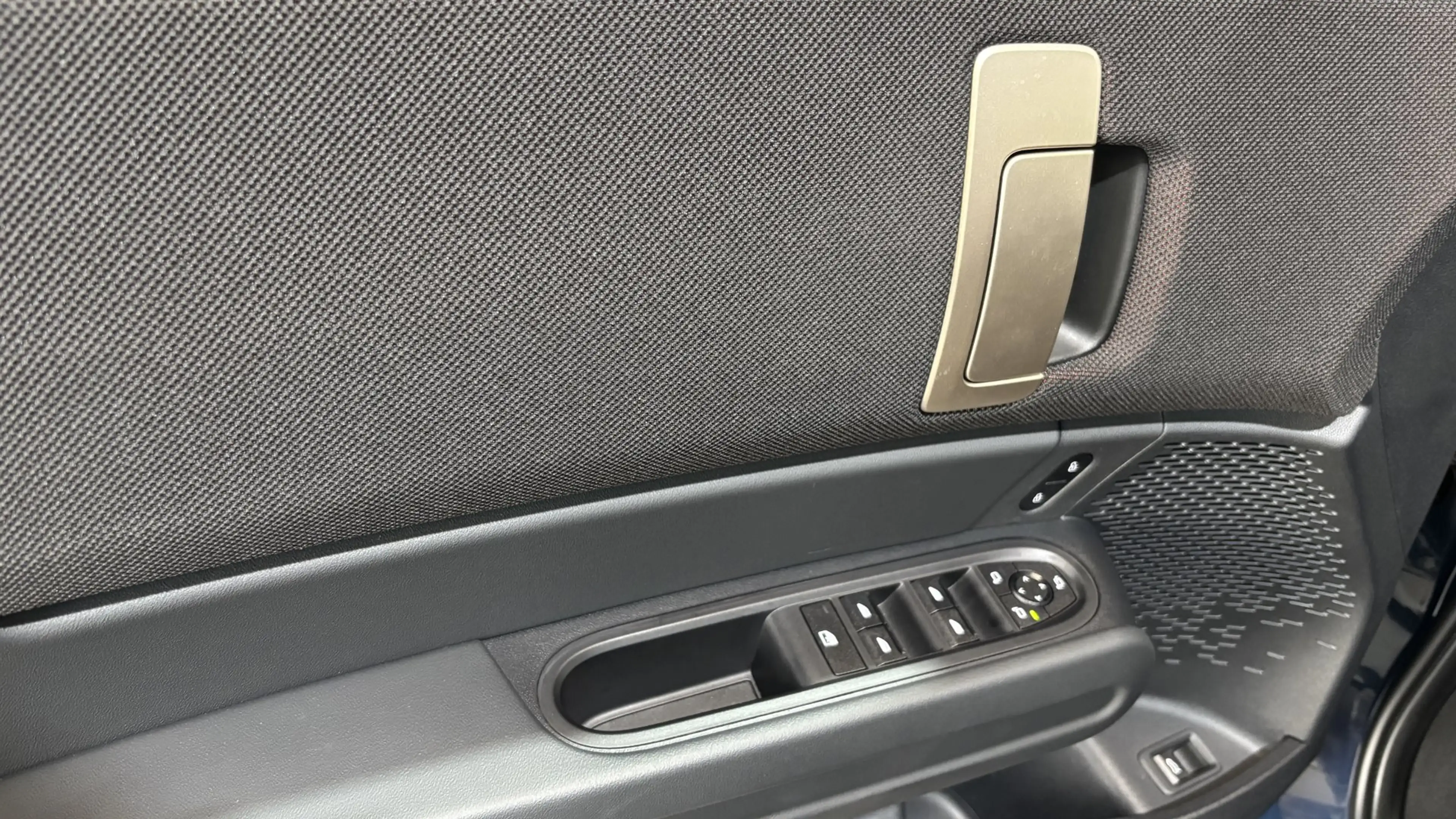 MINI Countryman D — photo 12