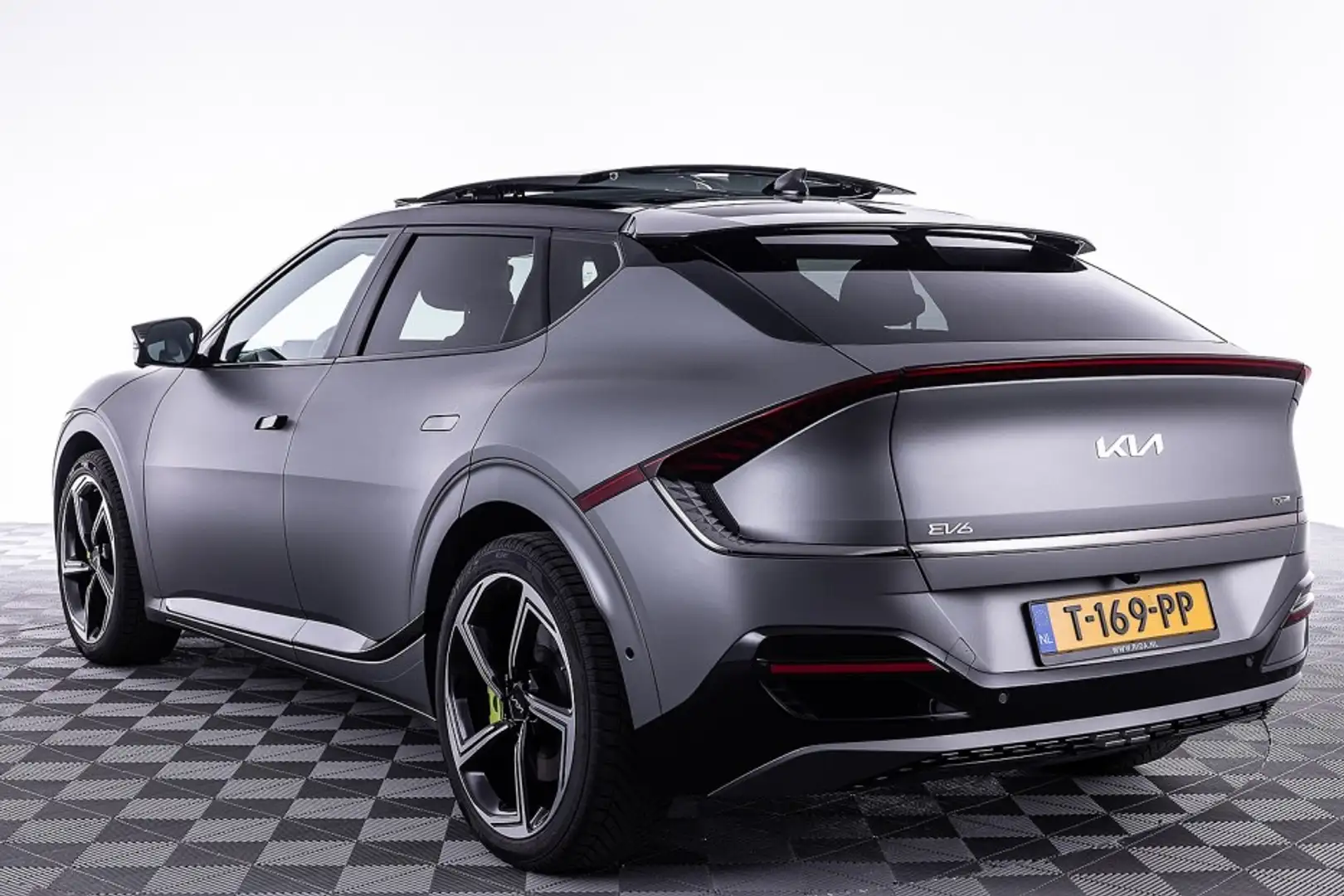 Kia EV6 GT-Line 77.4 kWh | PANORAMADAK | Head-Up | CARPLAY Grijs - 2