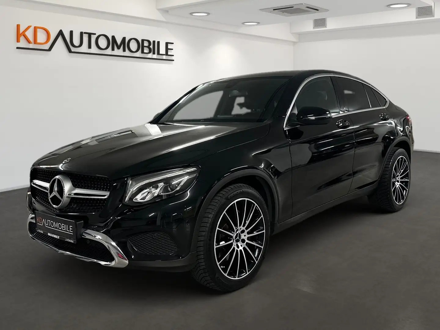 Mercedes-Benz GLC 220 d Coupé 4MATIC Schwarz - 1