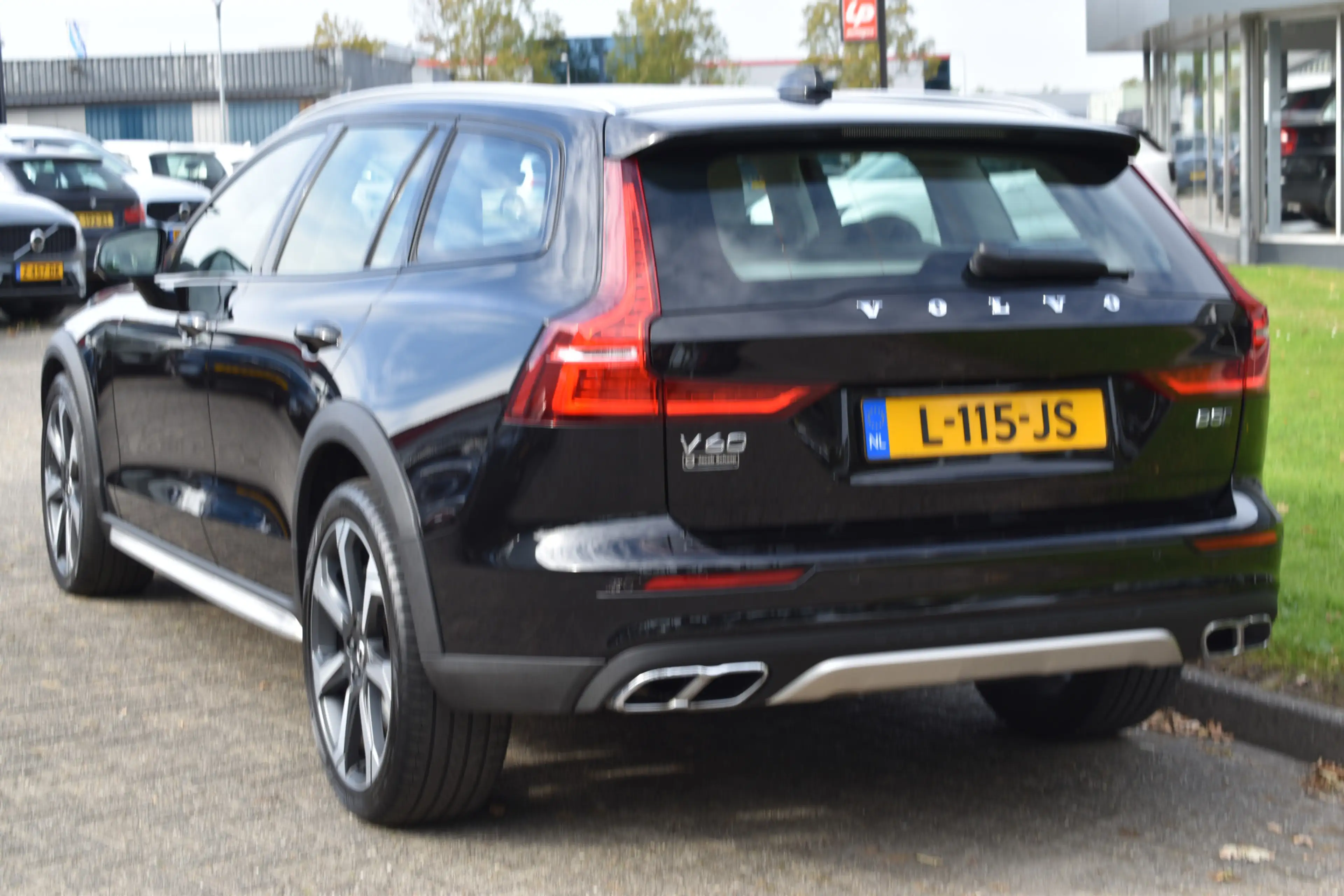 Volvo V60 Cross Country B5 265PK Automaat AWD Pro | Trekhaak | ACC | Blis — photo 12