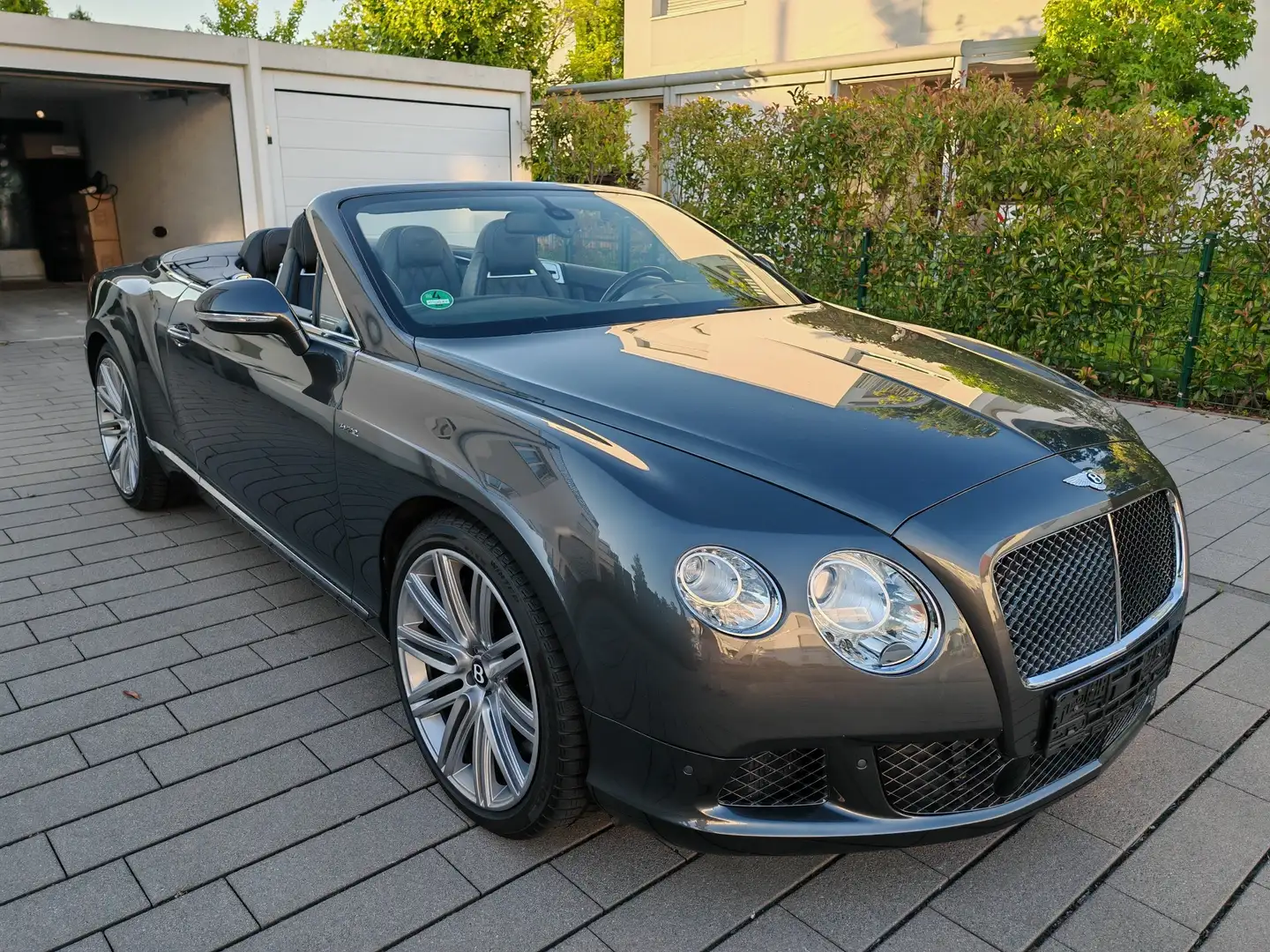 Bentley Continental Continental GTC Speed|W12|625PS|21" Grau - 1