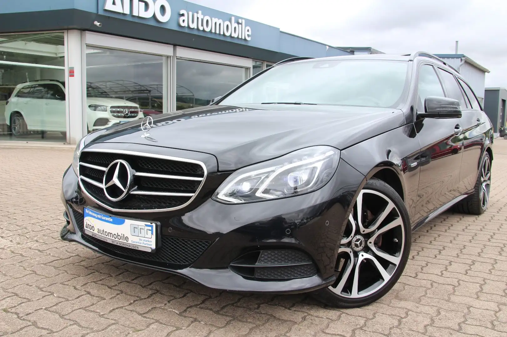 Mercedes-Benz E 220 d Edition E BlueTec LED/Teilleder/Spurhalte Negro - 2