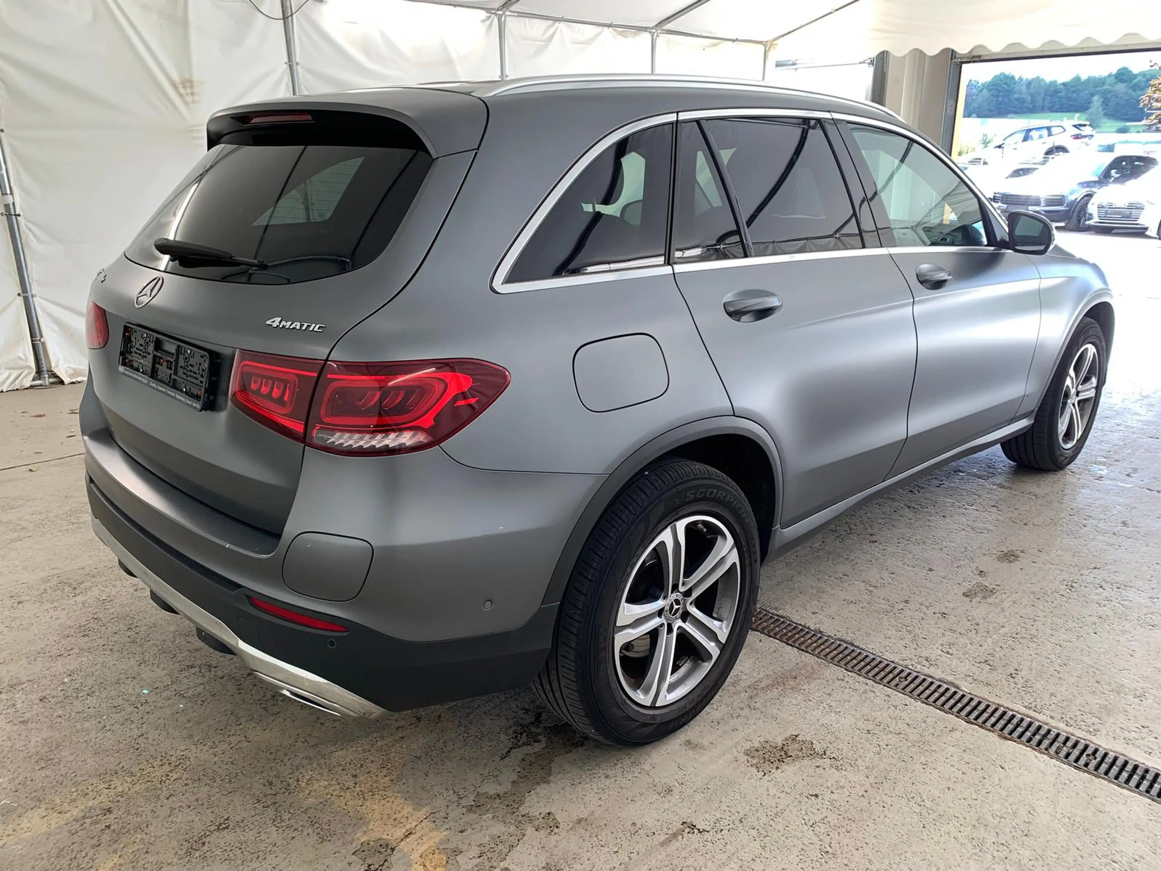Mercedes-Benz GLC 300 e 4M HeadUp VirtCockp Distr+ 360Kam 18" — photo 5