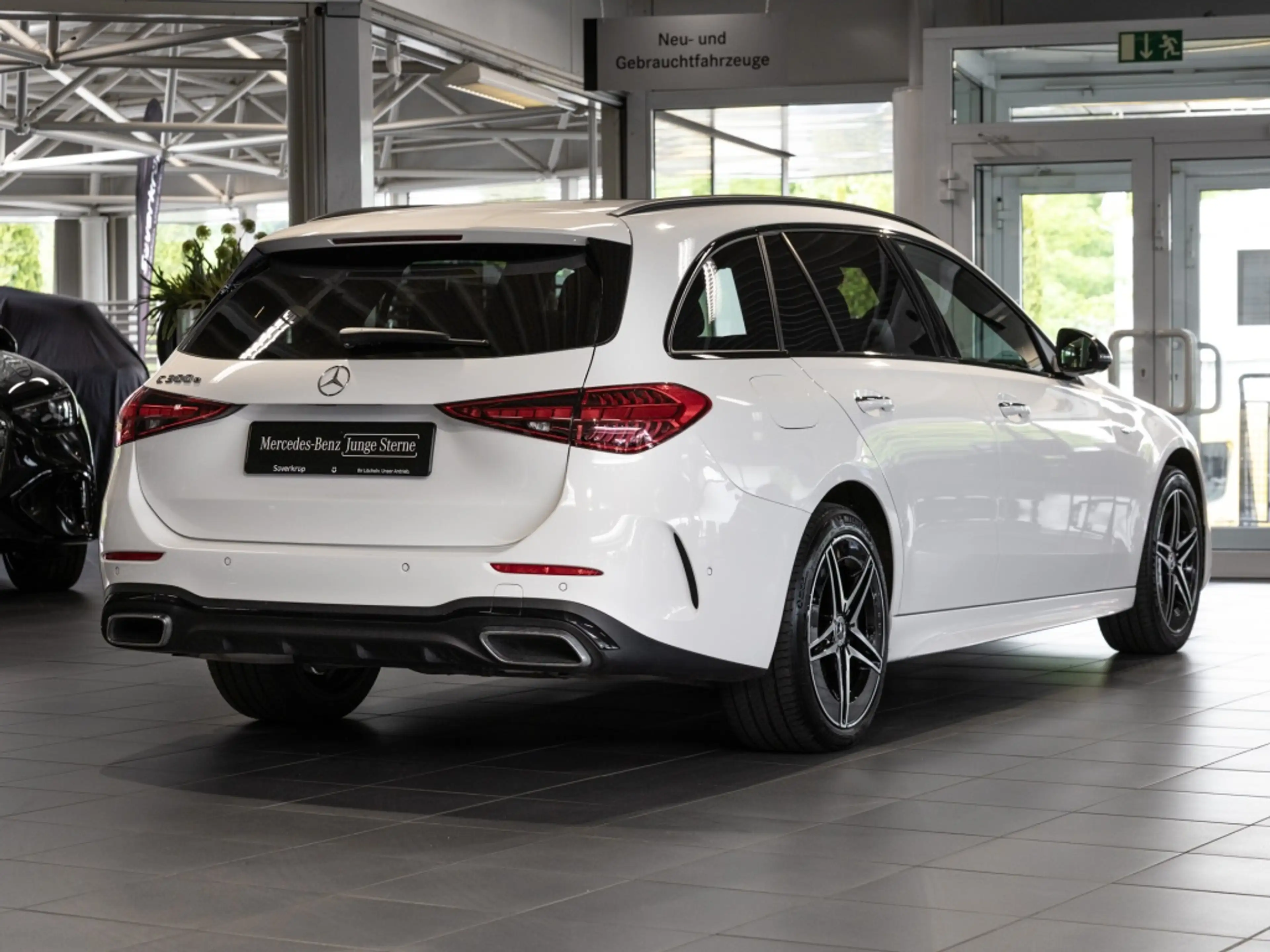 Mercedes-Benz C 300 T e ,  AMG BURM NIGHT PREMIUM MEMO 360 PDC — photo 5