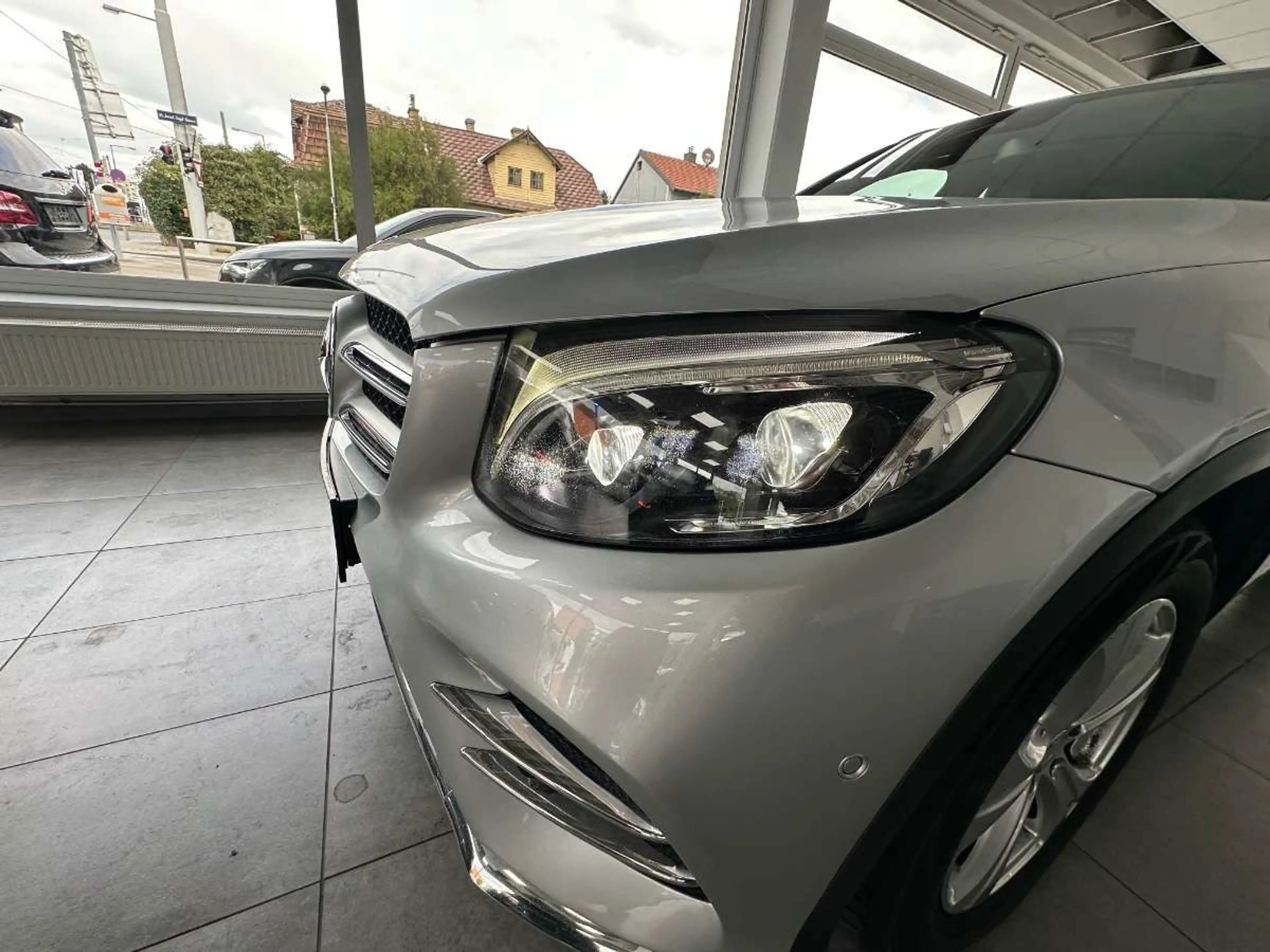 Mercedes-Benz GLC 250 d AMATIC AMG — photo 4