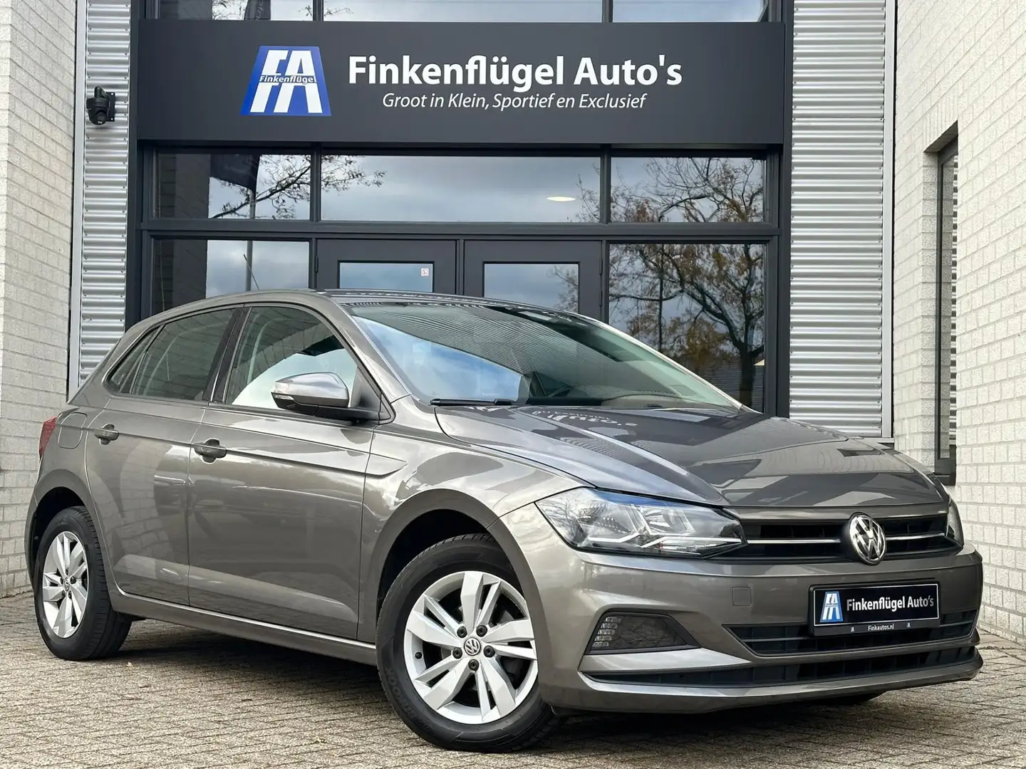 Volkswagen Polo 1.0 TSI |Apple Carplay |ACC |Bluetooth |Facelift | Gris - 1