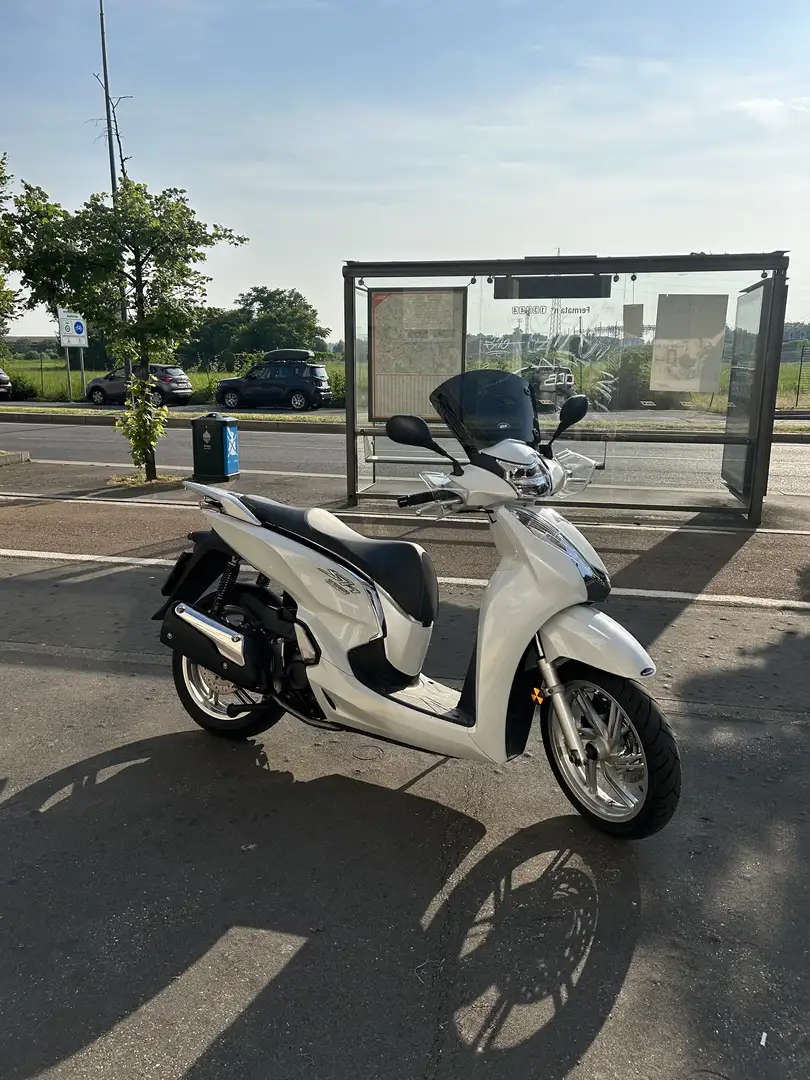Honda SH 300 sh300i Blanc - 1