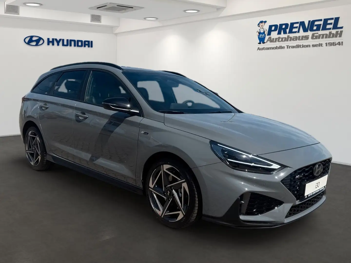 Hyundai i30 CW FL 1.5 T-GDi 48V DCT N-Line LED/Navi/Pano Grau - 2