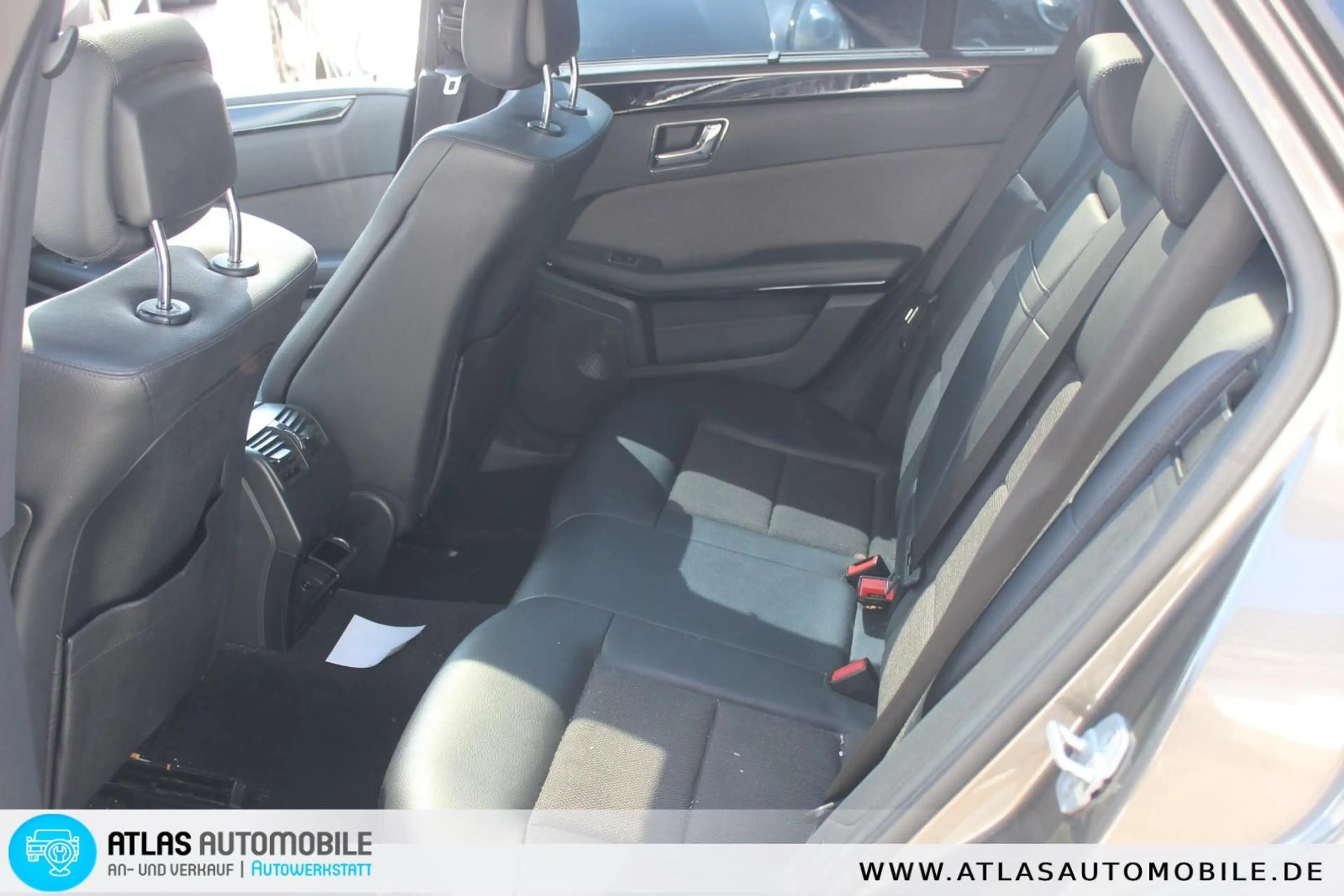 Mercedes-Benz E 350 CDI Avantgarde Aut Leder=XENON=COMAND=PANO — photo 11