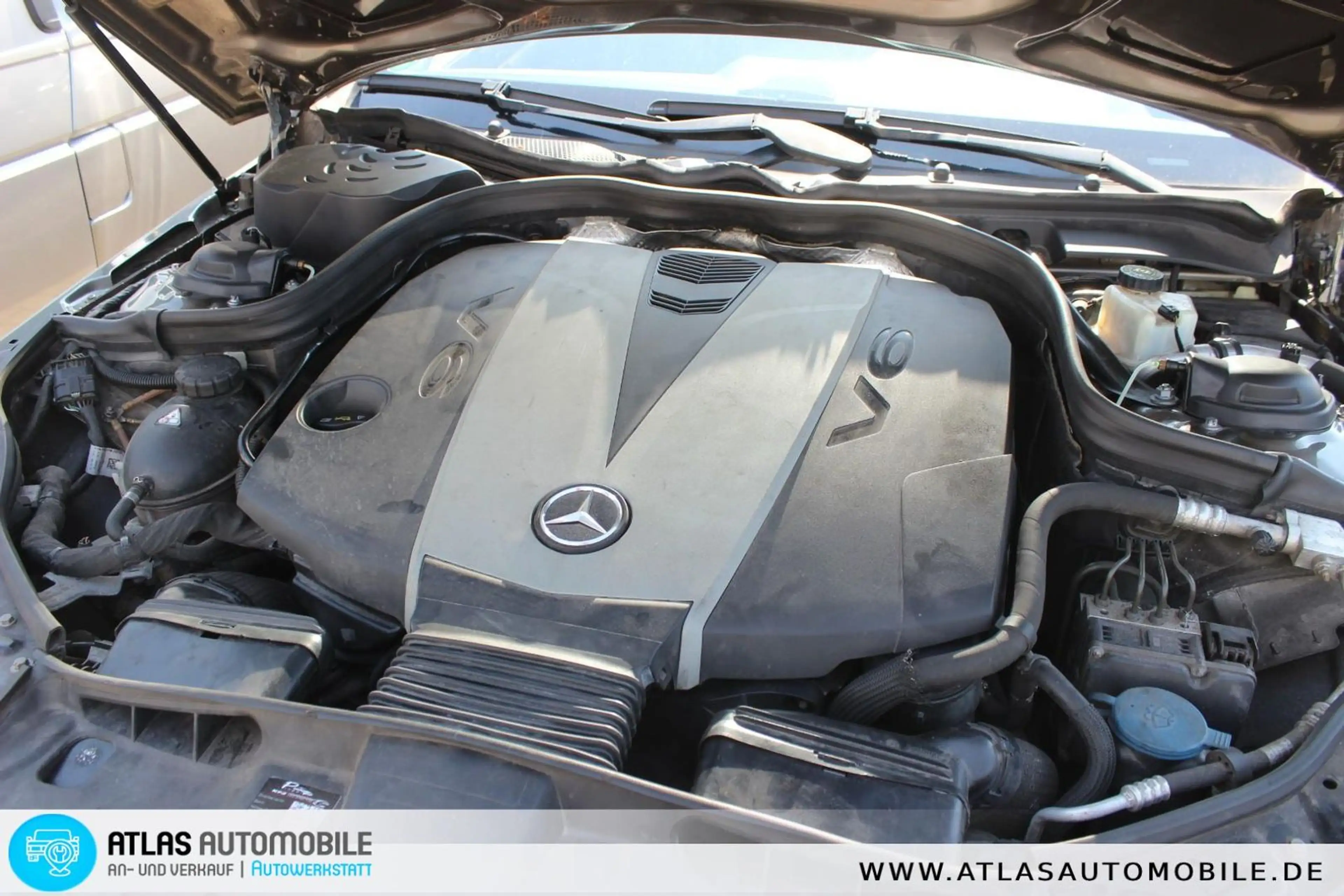 Mercedes-Benz E 350 CDI Avantgarde Aut Leder=XENON=COMAND=PANO — photo 12