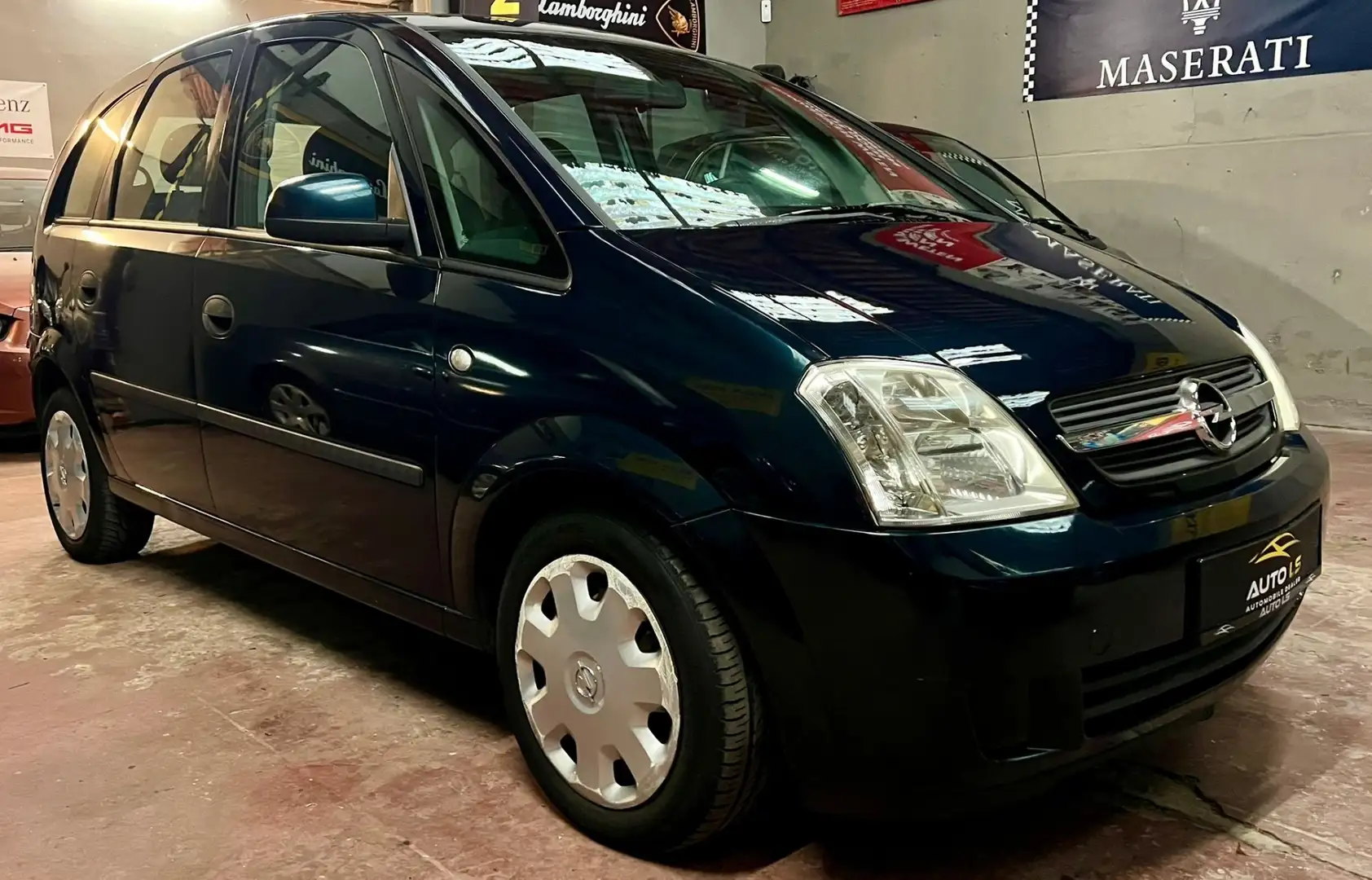 Opel Meriva 1.6i XE 16v Essentia Easytronic Blauw - 2