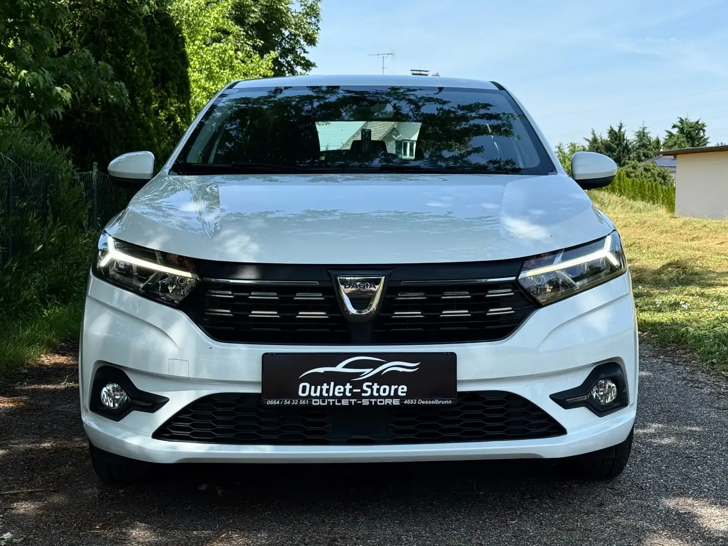 Dacia Sandero Comfort SCe 65*1.Besitz*LED*Nur 28.000KM*TOP* Weiß - 2