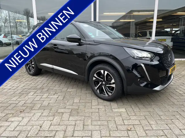 Peugeot e-2008 Allure 50 kWh/Lmv/Carplay/Camera/Full led