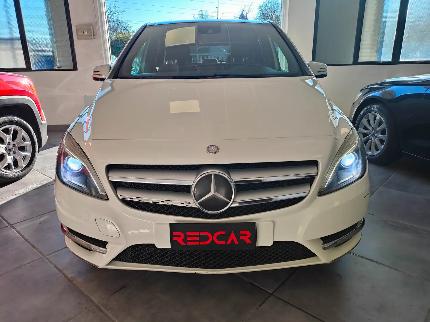 Mercedes-Benz B 200 Classe B - T246 cdi (be) Premium Bianco - 2