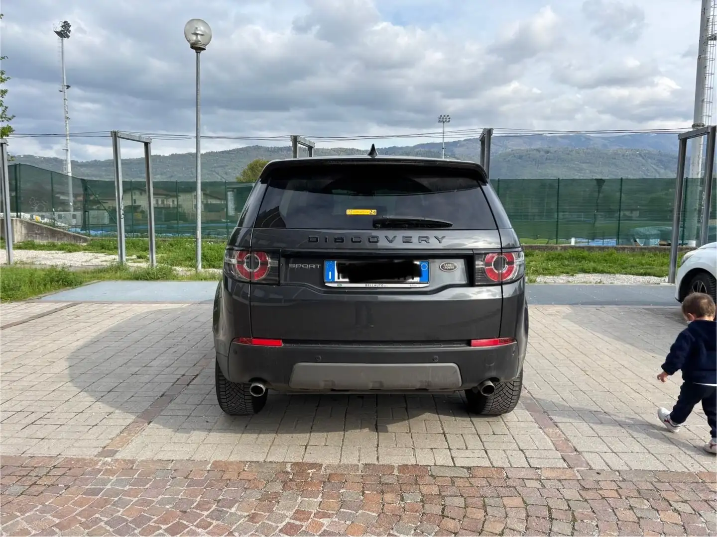 Land Rover Discovery Sport 2.0TD4 SE 4x4 Aut. 180 - 2
