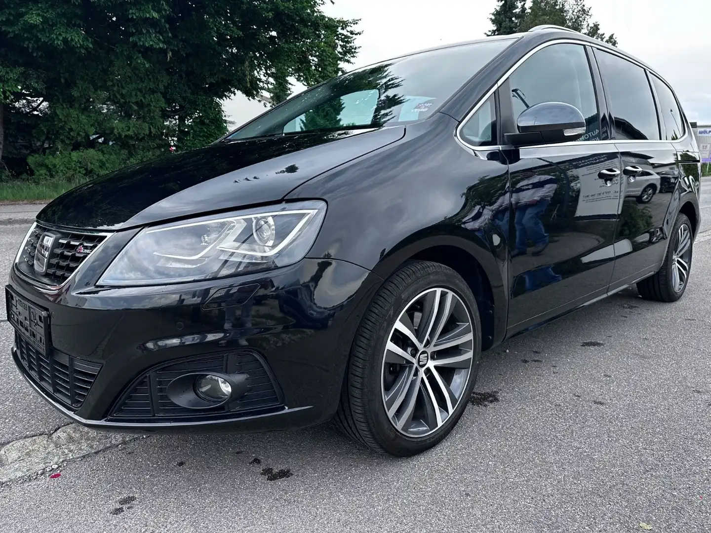 SEAT Alhambra FR-Line NAVI/AHK/Bi-Xenon/1.Hd Siyah - 2