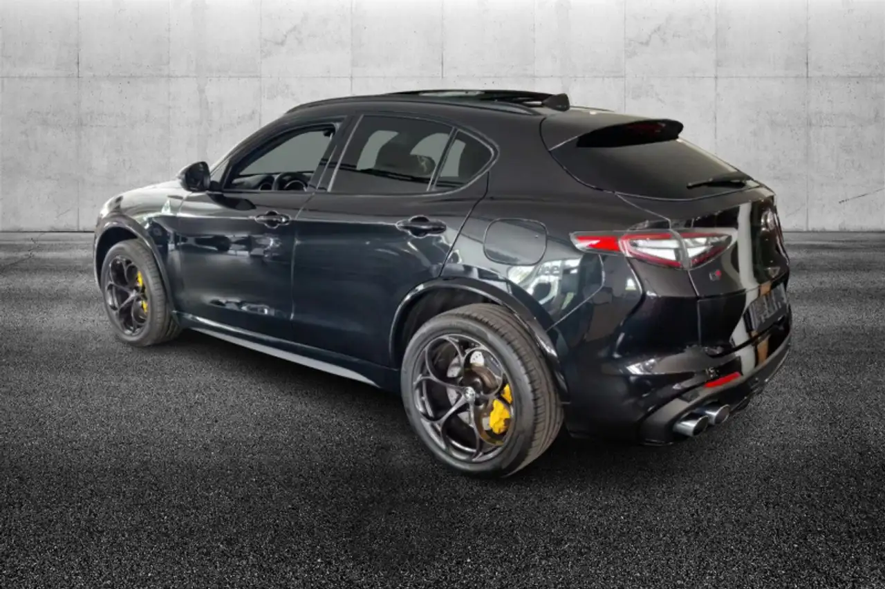 Alfa Romeo Stelvio 2021