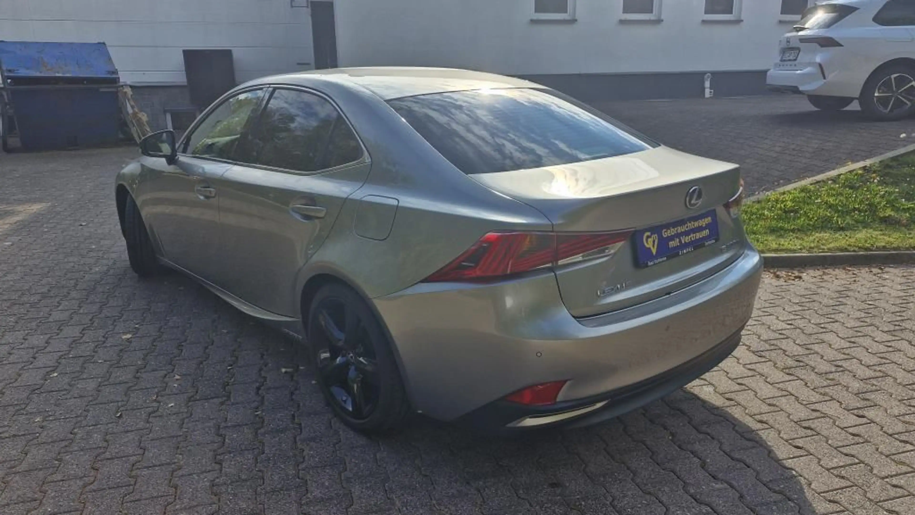 Lexus IS 300 IS300H 2.5 Hybrid Klimaautomatik+Sitzheizung — photo 5