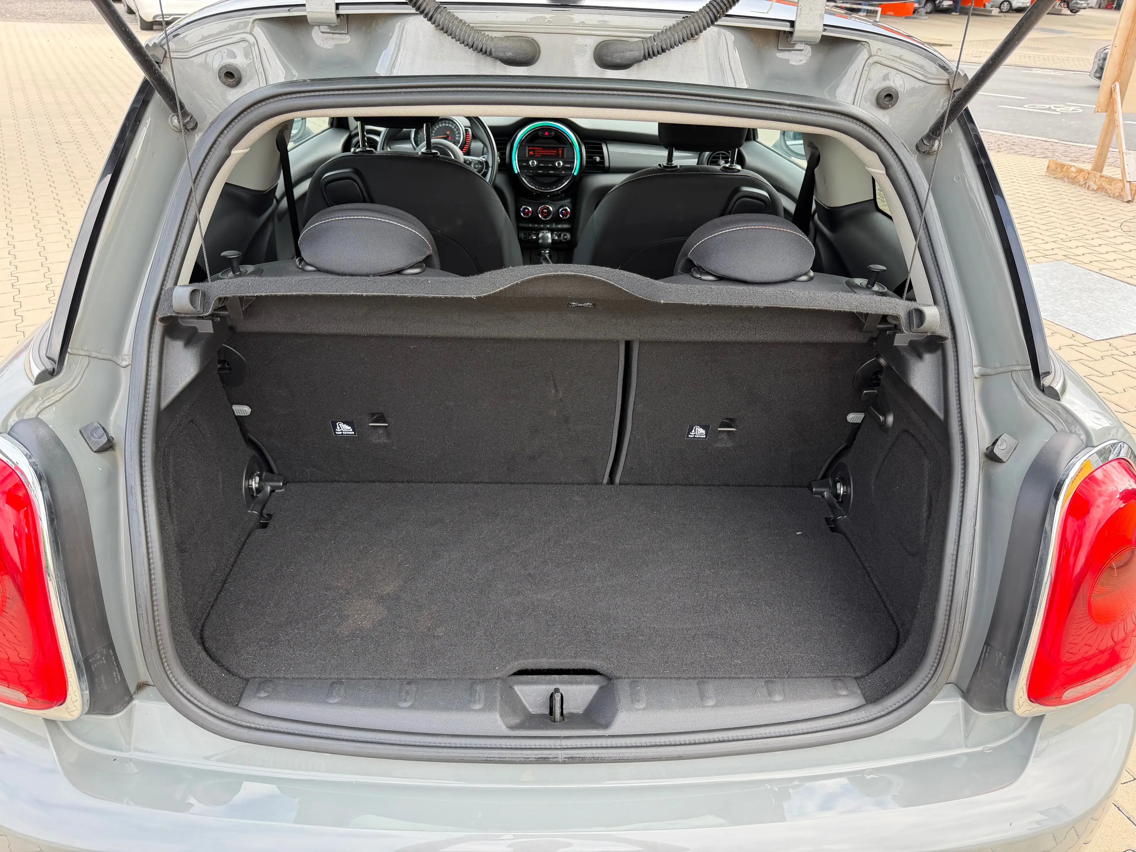 MINI Cooper D Cooper D  Automatik Euro 6 — photo 11
