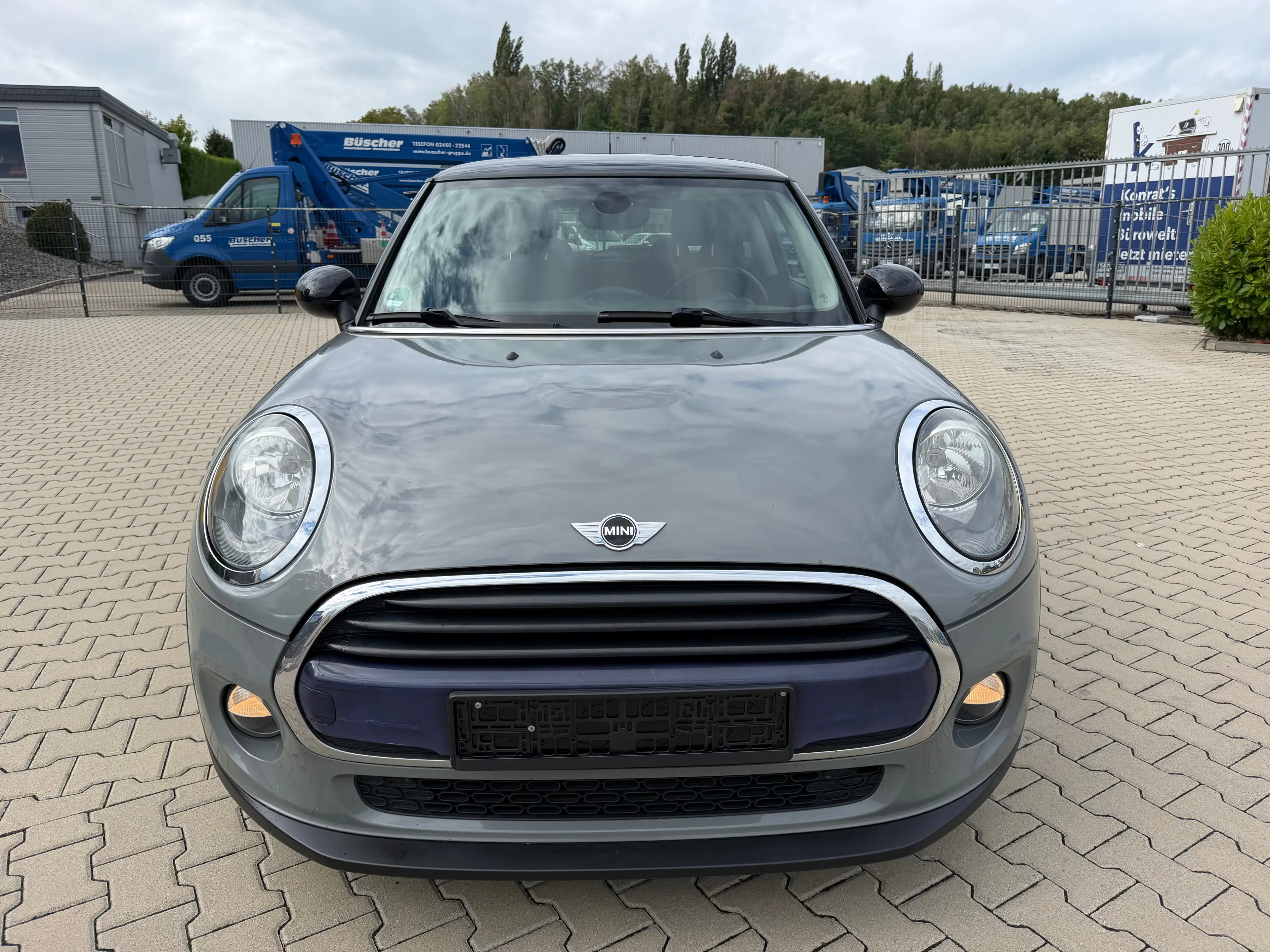 MINI Cooper D Cooper D  Automatik Euro 6 — photo 2